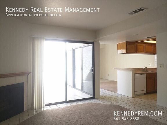 3rd image of 43334 32nd St W Unit 20