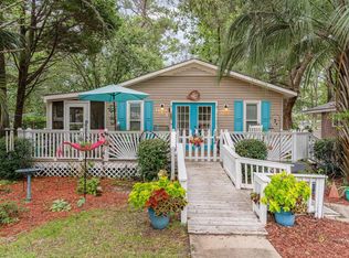 614 7th Ave S, Surfside Beach, SC 29575