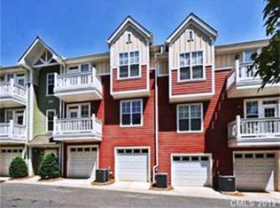 1525 Walnut View Dr #34, Charlotte, NC 28208