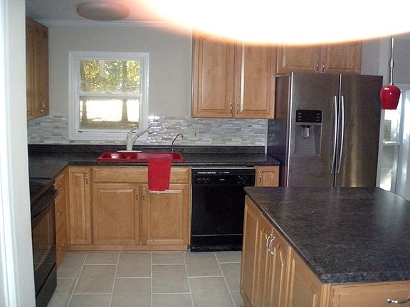 4th image of 3116 Melba Dr