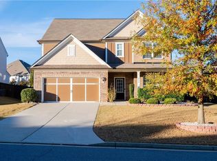 4550 Farmstead Dr, Cumming, GA 30040