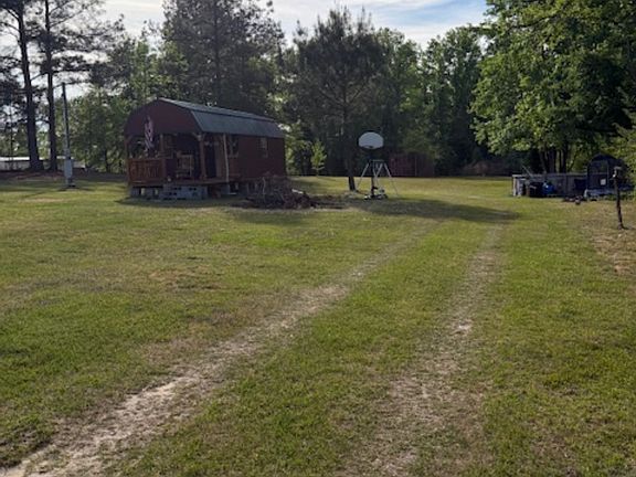 2nd image of 742 Halls Bridge Rd