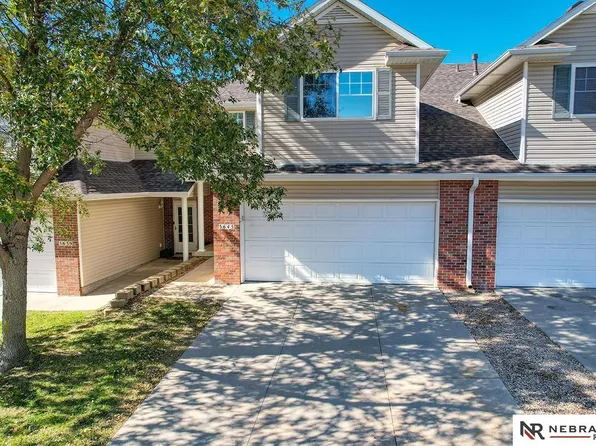 5645 NW 14th St, Lincoln, NE 68521
