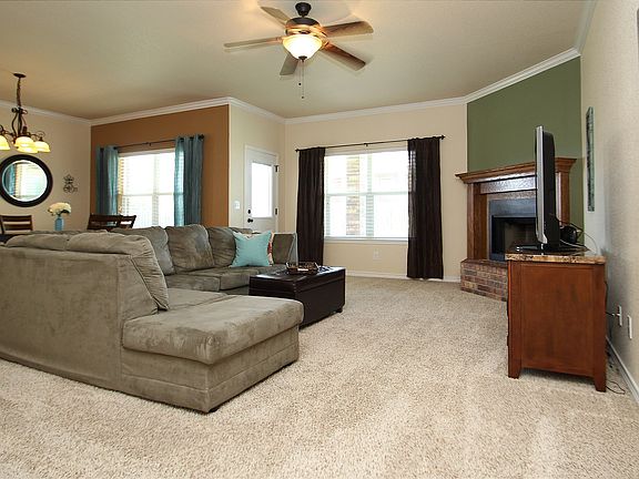 3rd image of 3909 Salt Fork Dr