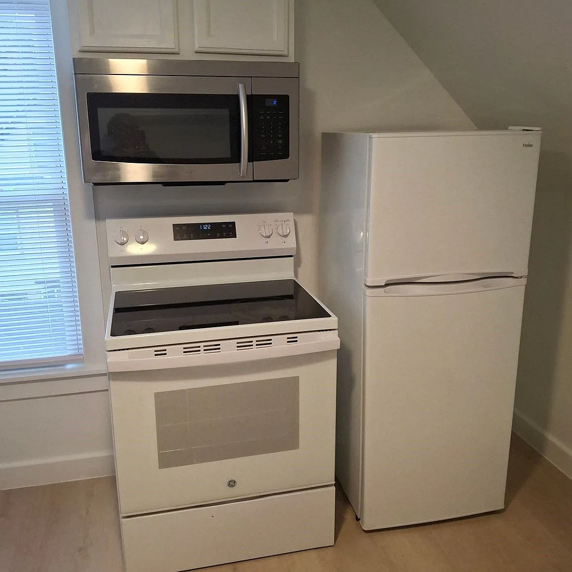 1 bed, 850 sqft, $1,500 — Photo 4