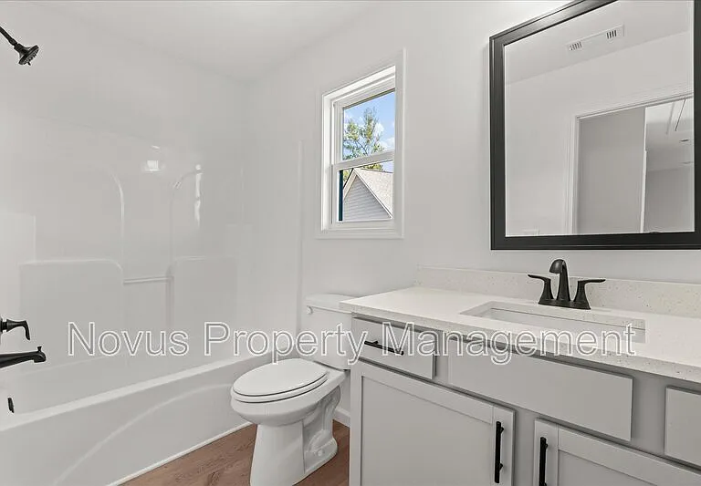 97 Carroll Cir — Photo 21