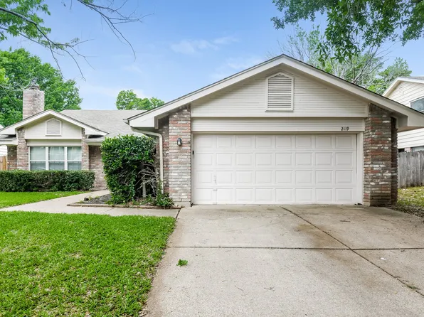 2119 Belmont Park Dr, Arlington, TX 76017