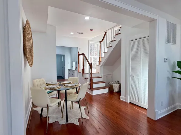 1113 Holbrook Ter NE, Washington, DC 20002