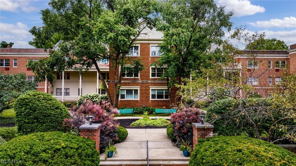 Real estate listing image