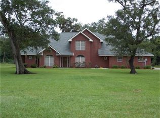 120 County Road 373, Brazoria, TX 77566