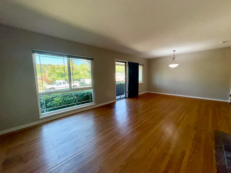 3920 Raap Ave — Photo 4