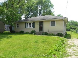 413 Fitch Rd, Rockford, IL 61109