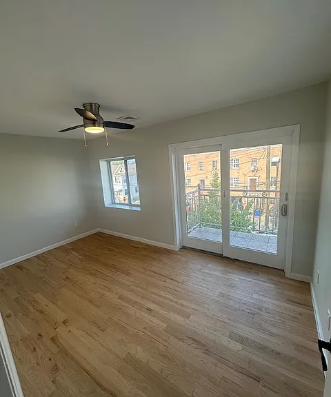 95-28 113th St #3 — Photo 3