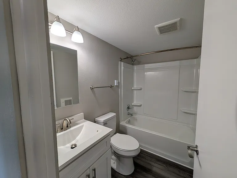 6110 Monroe St #15 — Photo 16