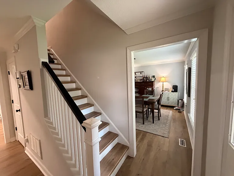 1109 Barn Brook Ct — Photo 3