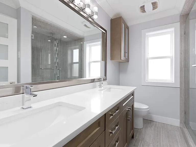 3128 E 45th Ave #UPPER — Photo 11
