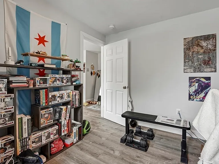 148 Walnut St #3 — Photo 9