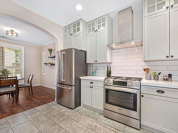 3rd image of 6137 Rolkingham Ln