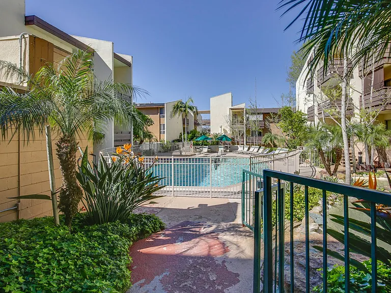 1621 Hotel Cir S #2-ID1601861P — Photo 27