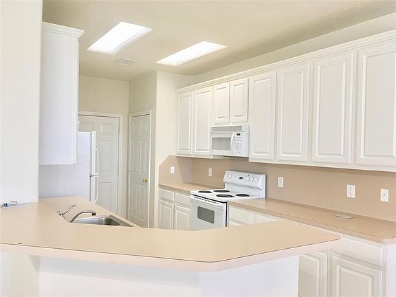 3rd image of 3250 Palston Bend Ln