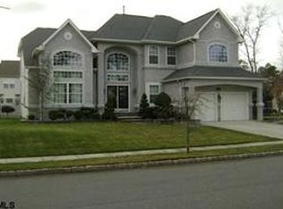 111 Daphne Rd, Egg Harbor Township, NJ 08234