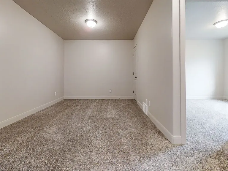 756 N Old Fort Dr — Photo 10