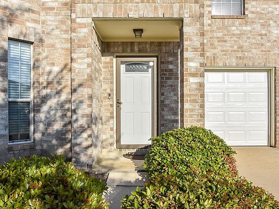 3rd image of 13931 Littleborne Birdwell Ln