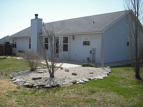 3rd image of 84 Browning Dr