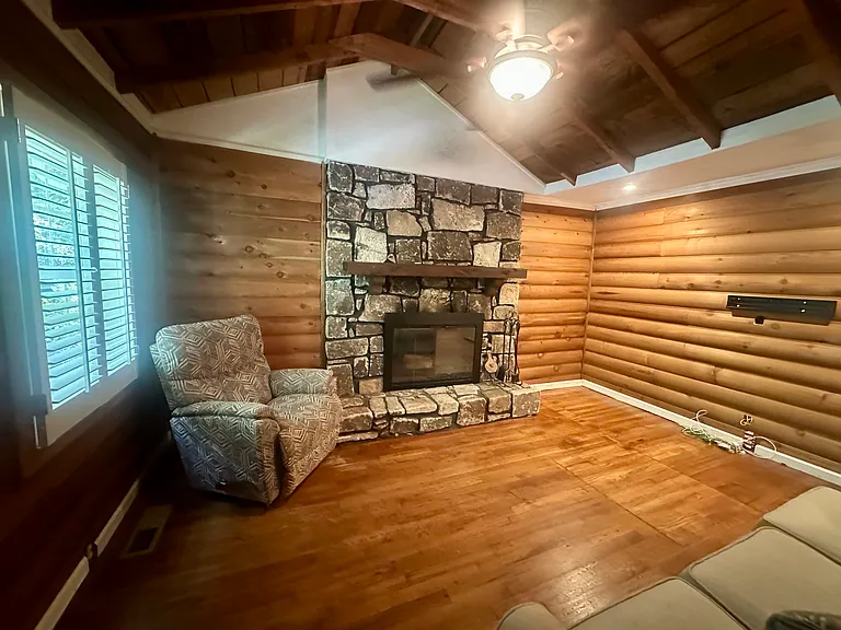 1196 Tuggle Dr — Photo 22