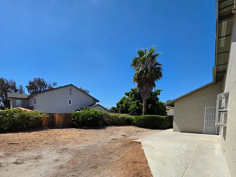 4565 Fieldgate Rd — Photo 21