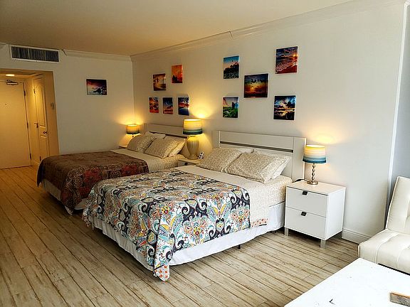 2nd image of 4040 Galt Ocean Dr #427