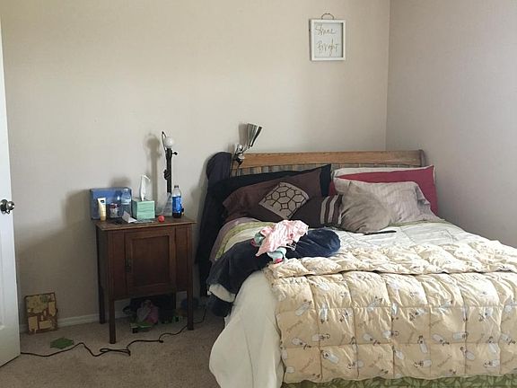 4th image of 315 Woodman Dr