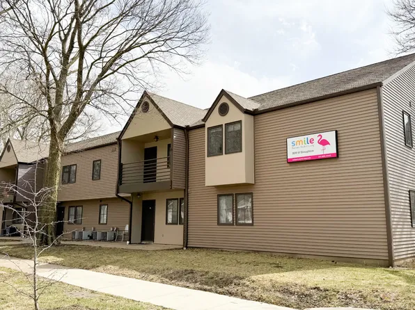 809 W Stoughton, 809 W Stoughton St #5470d2826, Urbana, IL 61801