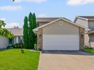 3907 Aberdeen Dr, Champaign, IL 61822