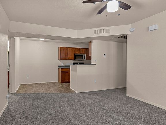 5th image of 1385 W University Ave Unit 11-186
