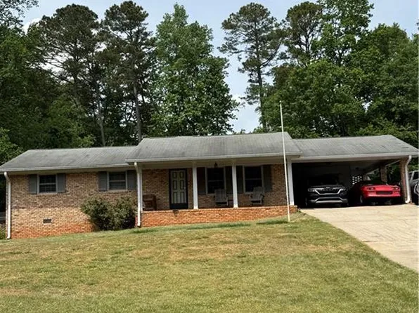 2411 Thrasher Rd, Buford, GA 30519