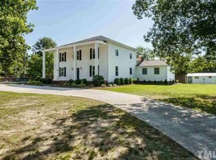 560 Purfoy Rd, Fuquay Varina, NC 27526