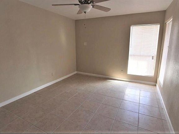 3rd image of 10100 S Gessner Rd APT 215