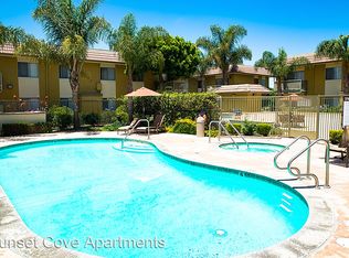 1460 Victoria Ave APT 102, Oxnard, CA 93035