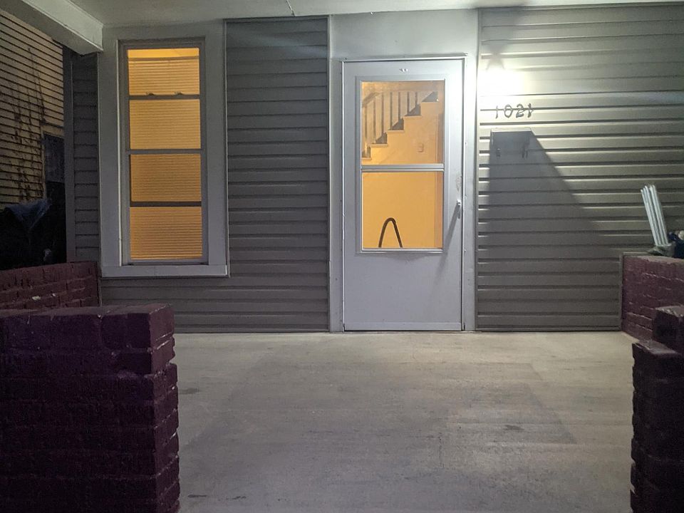 1st image of 1021 W 32nd St #1021