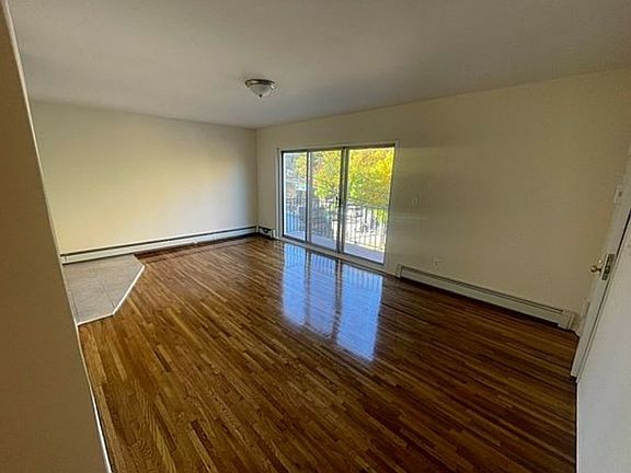 3rd image of 32-83 42nd St #1R