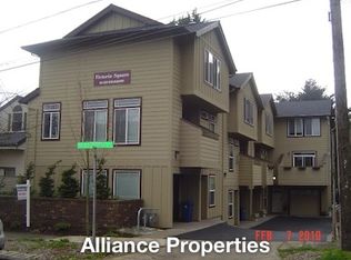 4 SW Boundary St APT 4, Portland, OR 97239