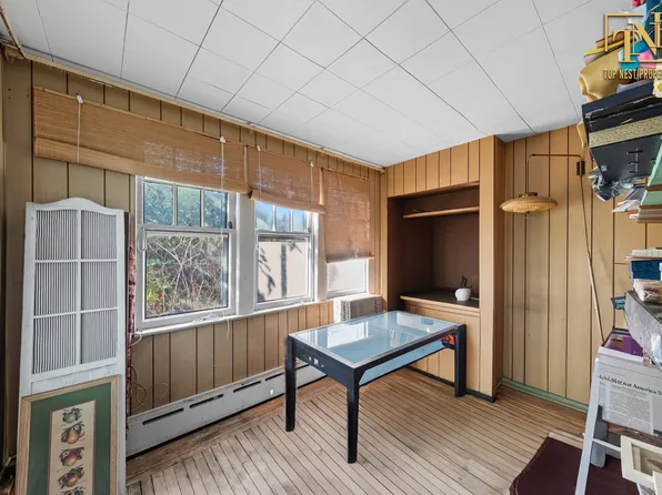 310 Brighton Avenue image 18 of 29