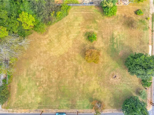 1 & 2 W Market St, Anderson, SC 29624