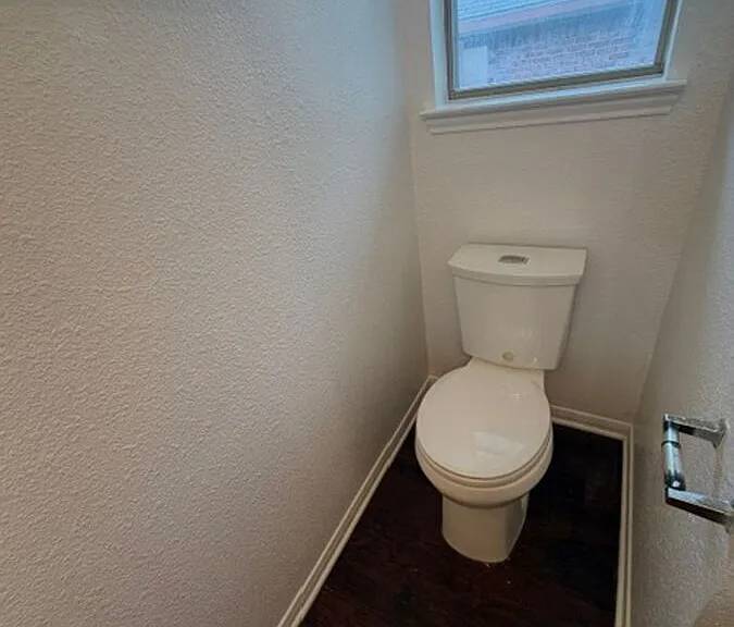 2204 Sherman Dr — Photo 16