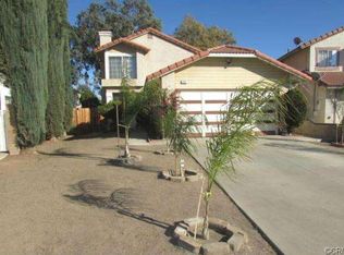 553 El Rey Cir, Perris, CA 92571