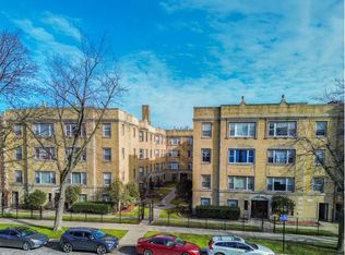 7377 N Damen Ave APT J1, Chicago, IL 60645
