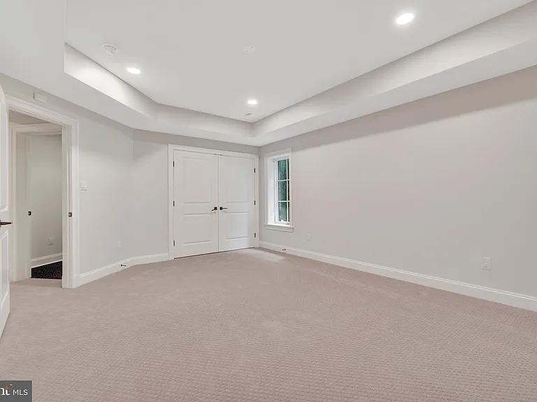 6707 Wemberly Way — Photo 73