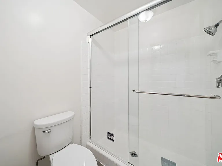 10980 Ohio Ave #201 — Photo 14