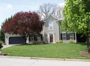 6210 Creekview Ct, Roanoke, VA 24018